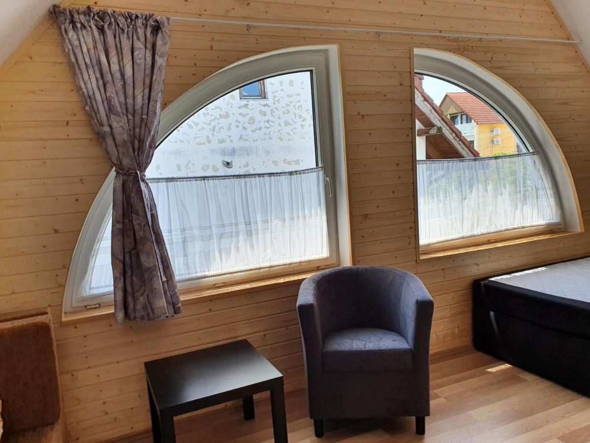 Laguna Apartmanhaz Hévíz Екстериор снимка