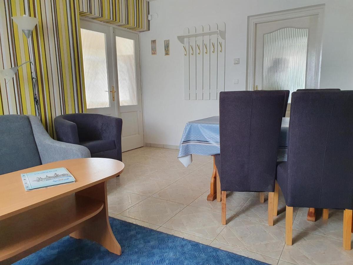 Laguna Apartmanhaz Hévíz Екстериор снимка