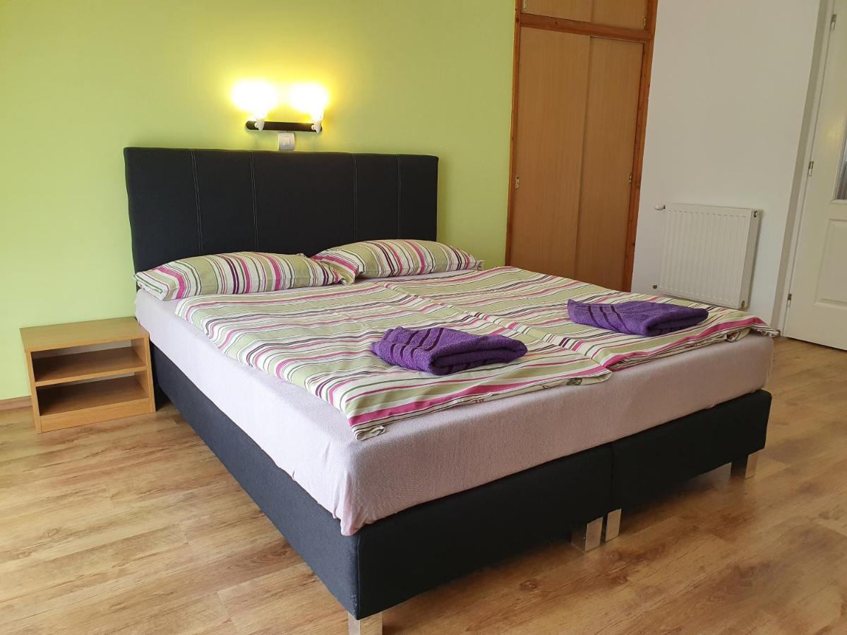 Laguna Apartmanhaz Hévíz Екстериор снимка